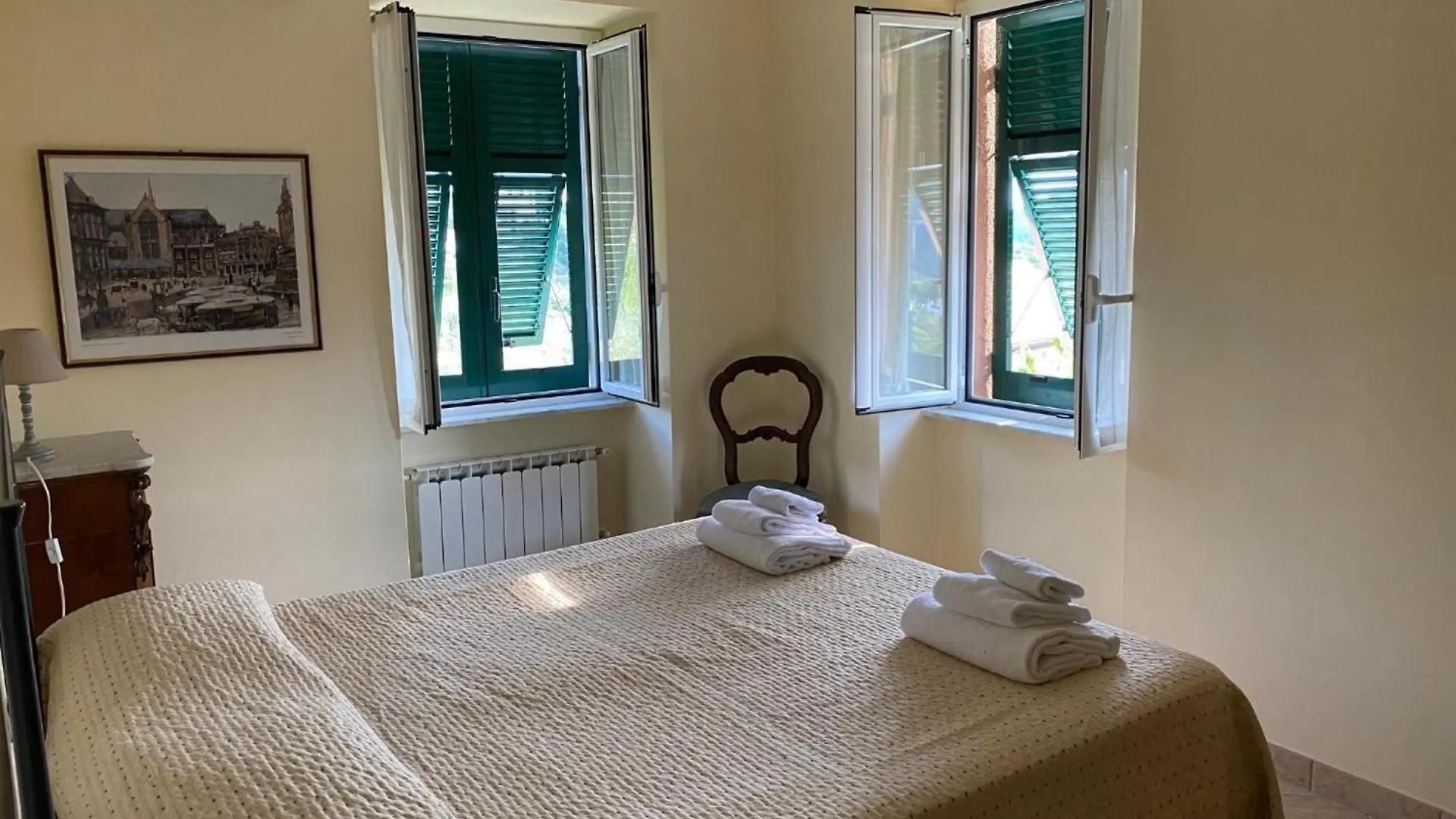 Borgo San Pietro - Deiva Marinaアパートホテル