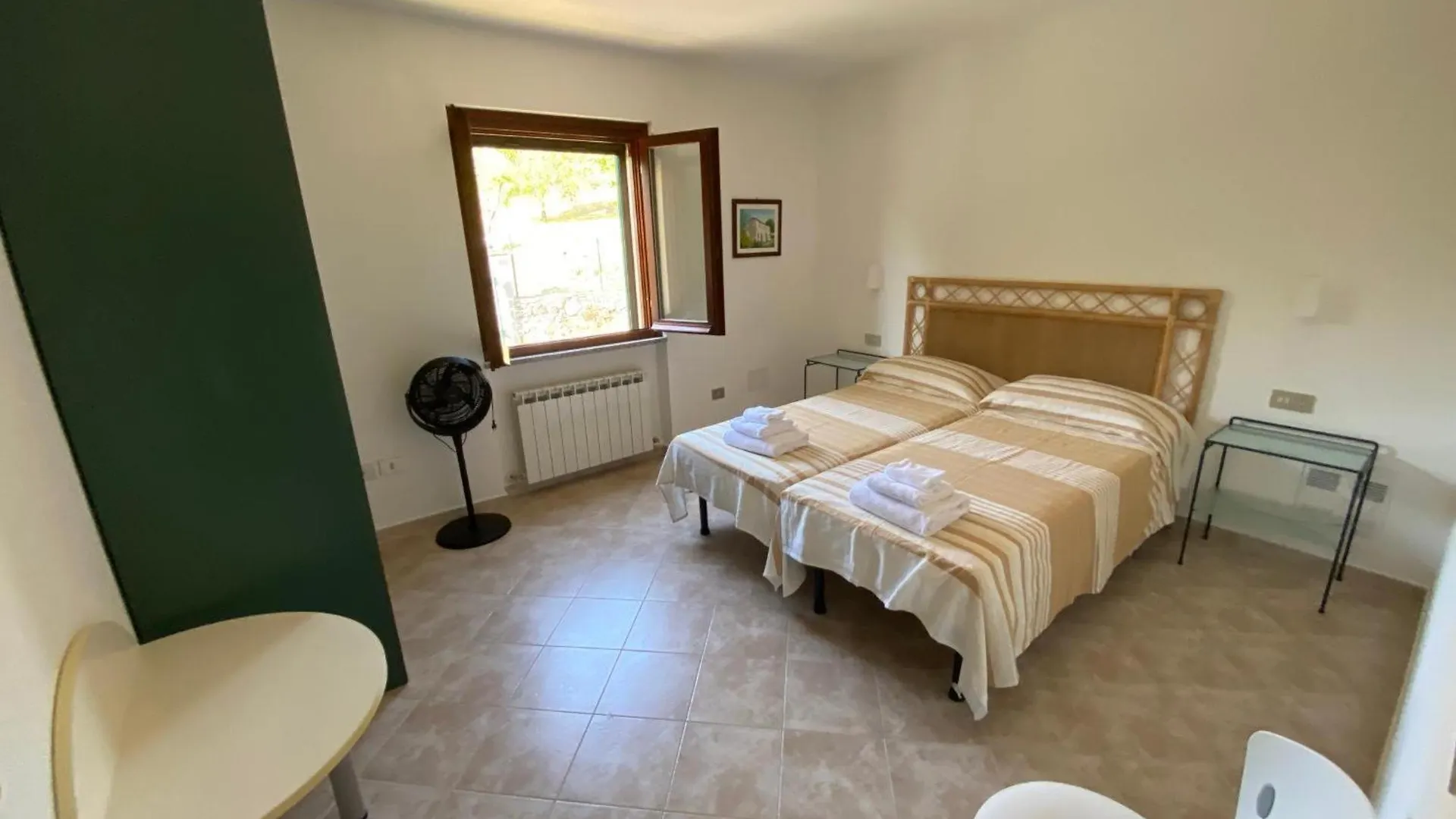 Borgo San Pietro - Deiva Marinaアパートホテル