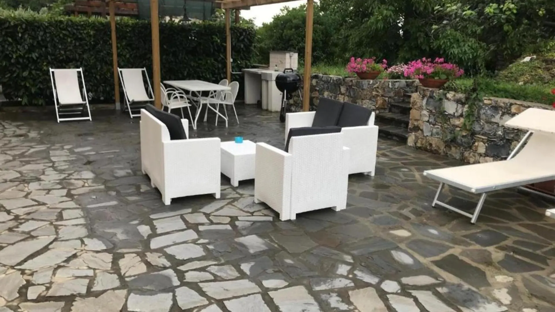 Borgo San Pietro - Deiva Marina Apart otel